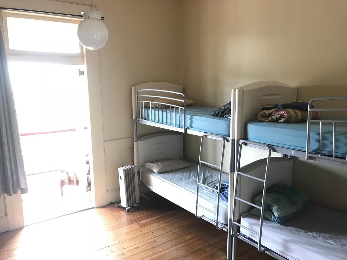 朗塞斯顿 艺术楼旅舍旅舍 外观 照片